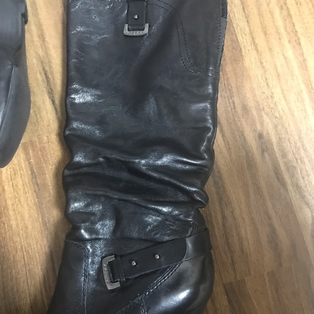Guess Pull on boot - Picture 6 of 7